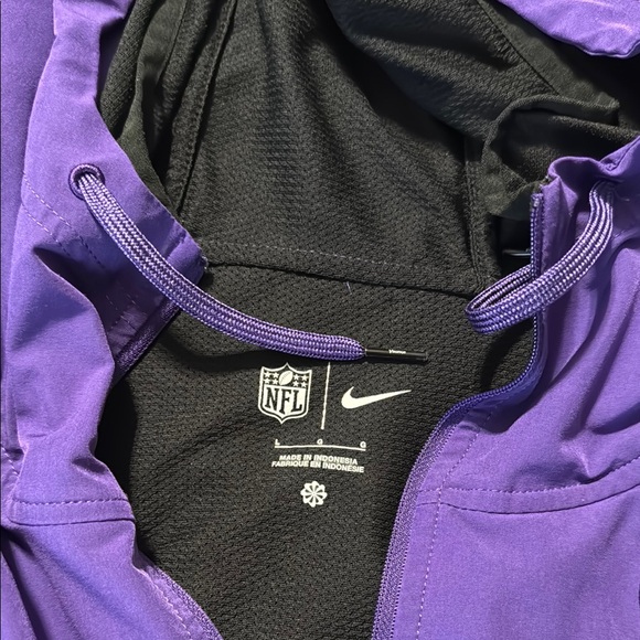 Nike Purple Vikings Hoodie - Picture 4 of 6